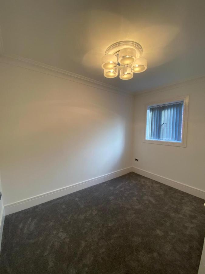 Luxury Apartment Apt5 Wolverhampton Exterior photo